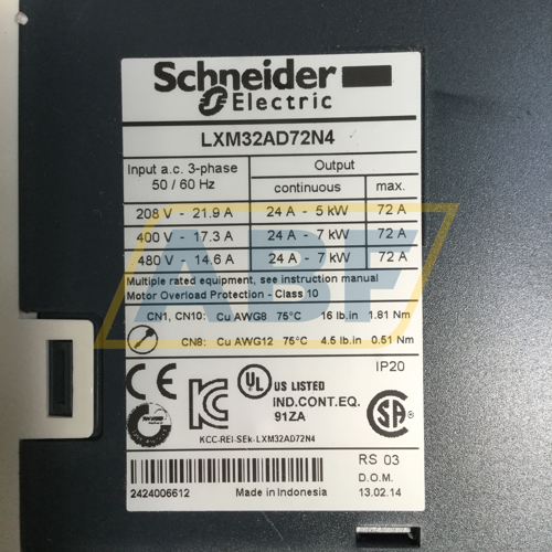 LXM32AD72N4 Schneider Electric